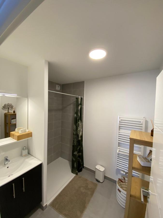 Charmant Appartement Neuf Et Confortable Classe 4 Etoiles 比斯卡罗斯 外观 照片