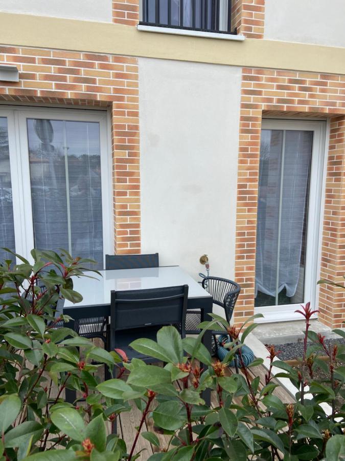 Charmant Appartement Neuf Et Confortable Classe 4 Etoiles 比斯卡罗斯 外观 照片