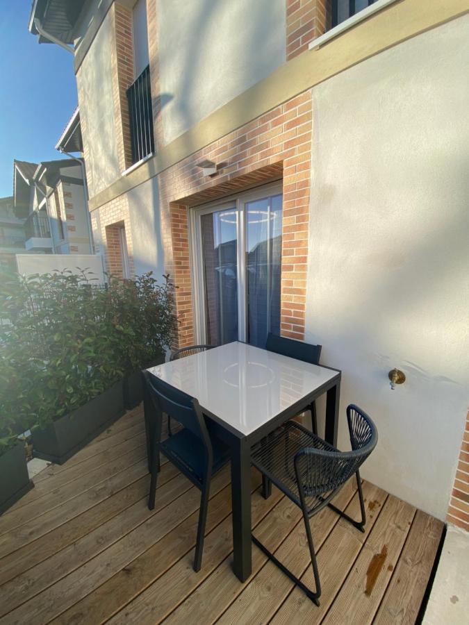 Charmant Appartement Neuf Et Confortable Classe 4 Etoiles 比斯卡罗斯 外观 照片
