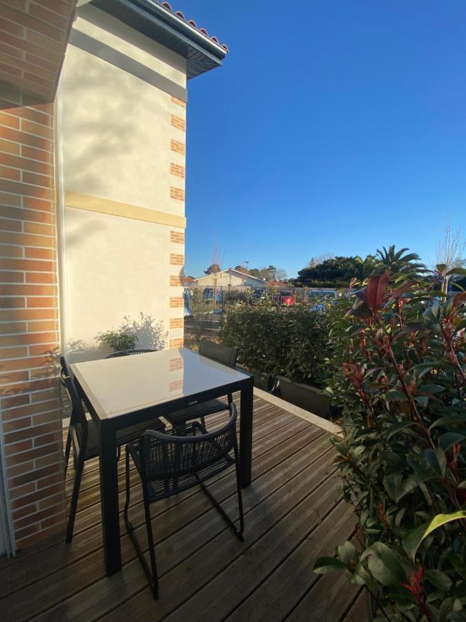 Charmant Appartement Neuf Et Confortable Classe 4 Etoiles 比斯卡罗斯 外观 照片