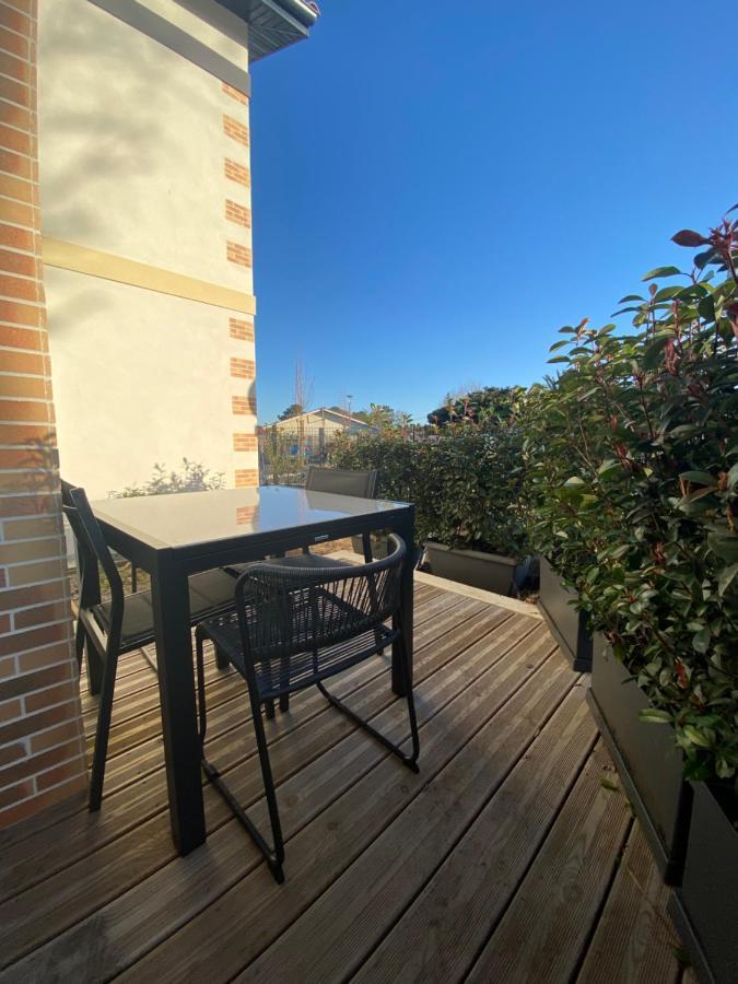 Charmant Appartement Neuf Et Confortable Classe 4 Etoiles 比斯卡罗斯 外观 照片